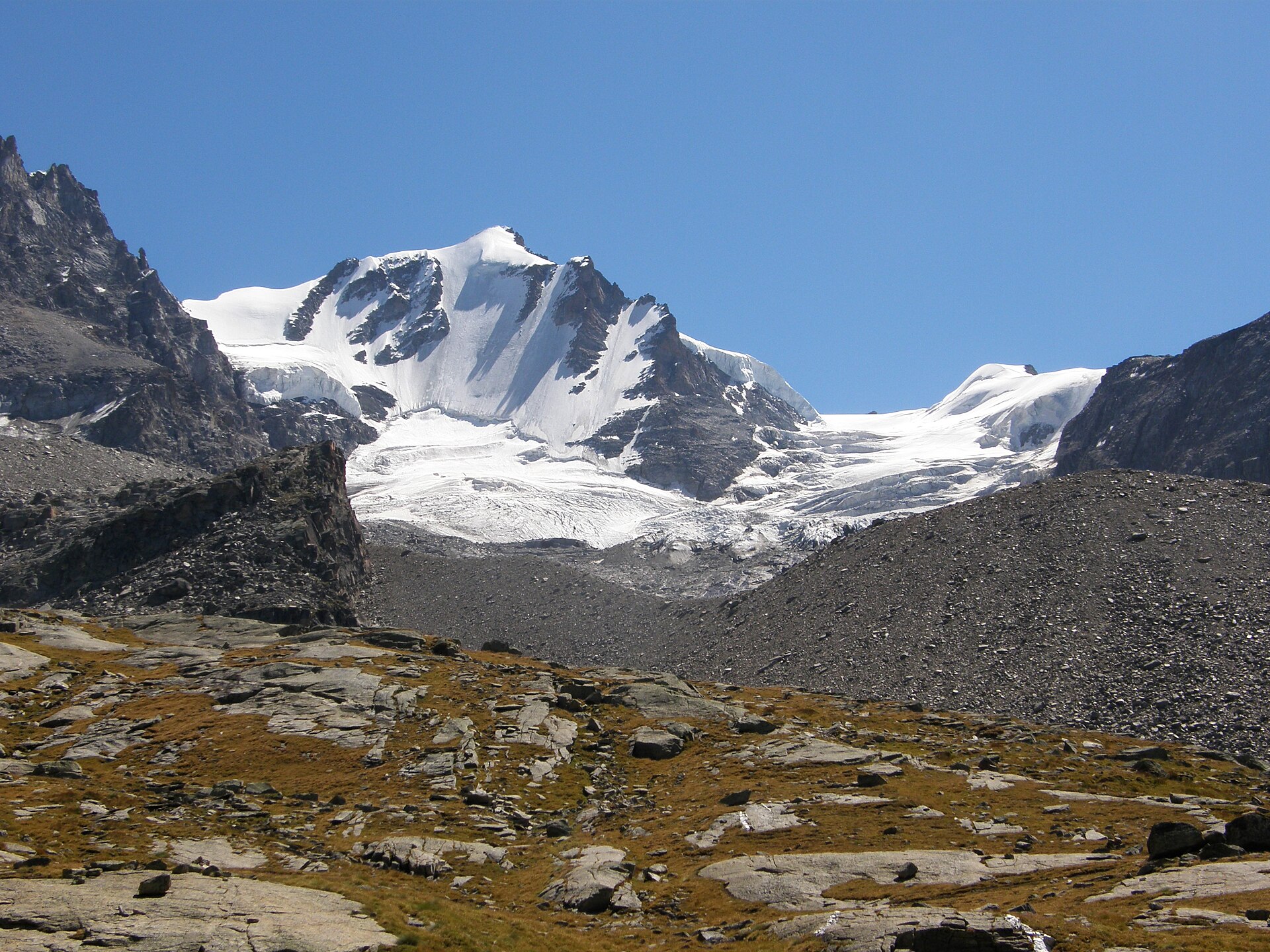 Gran Paradiso from Rifugio Chabod