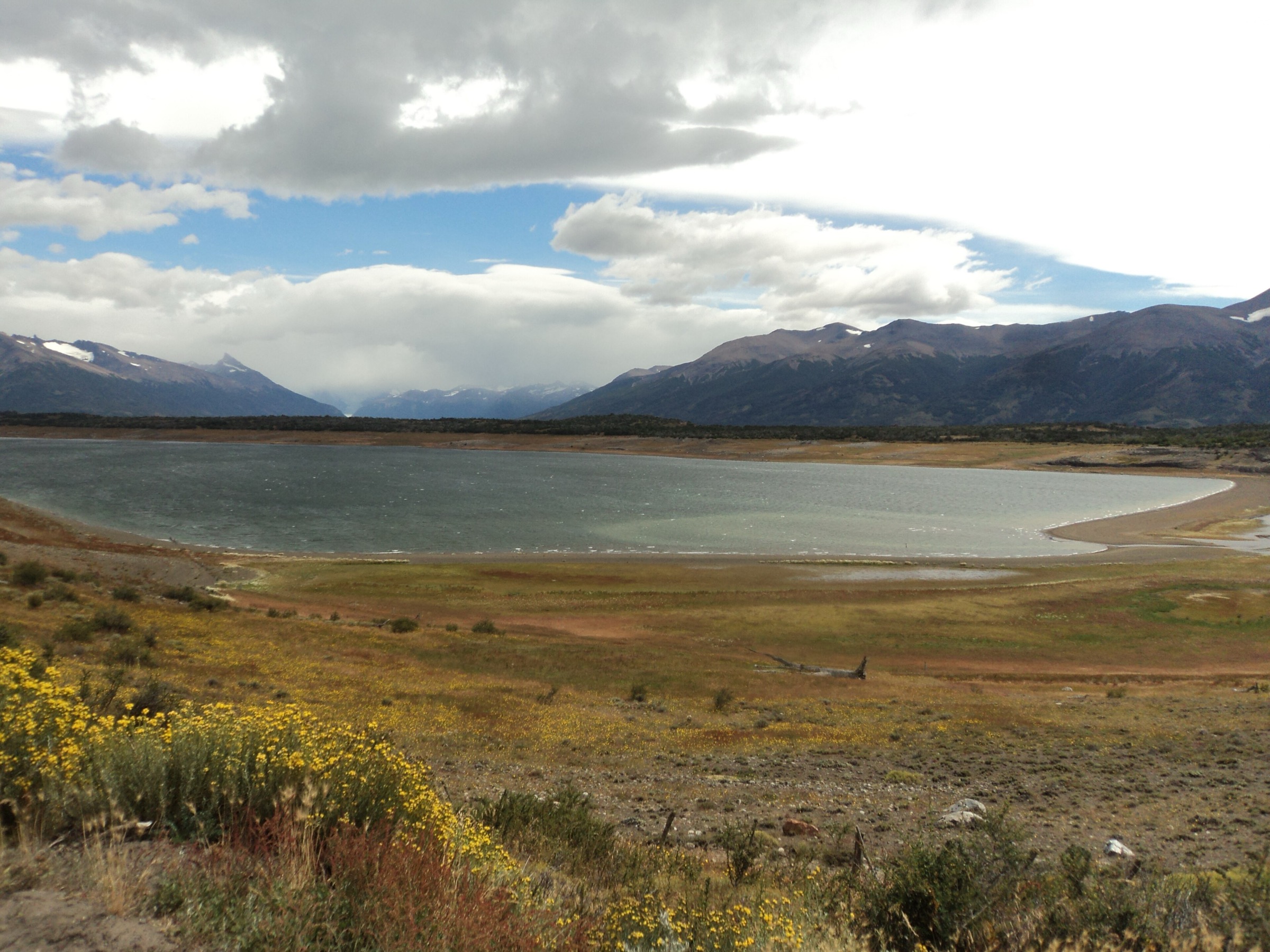Panorama du Lago Roca dans le secteur sud du parc national de Los Glaciares