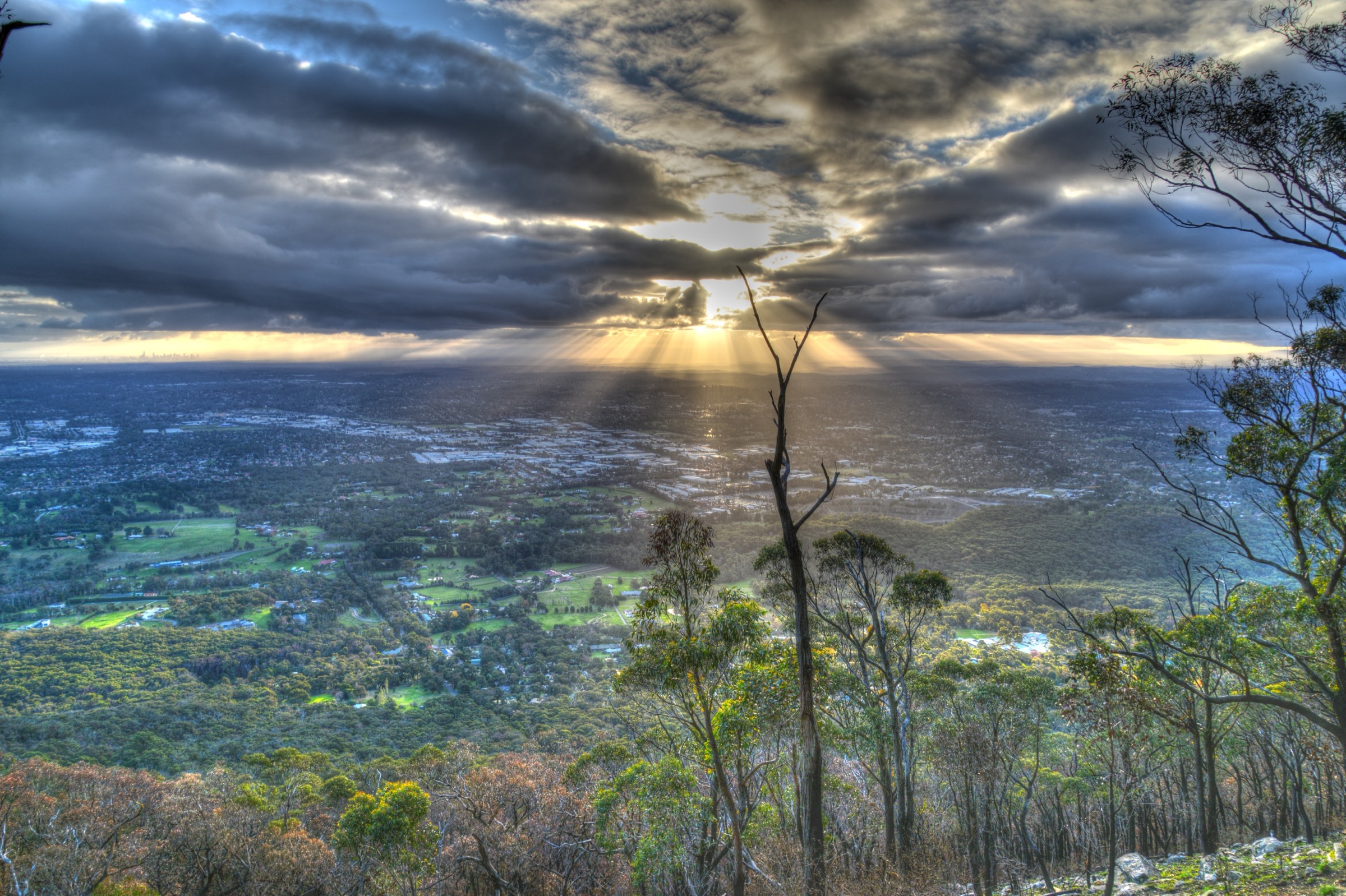 Vue hivernale depuis le Mount Dandenong sur la plaine est de Melbourne