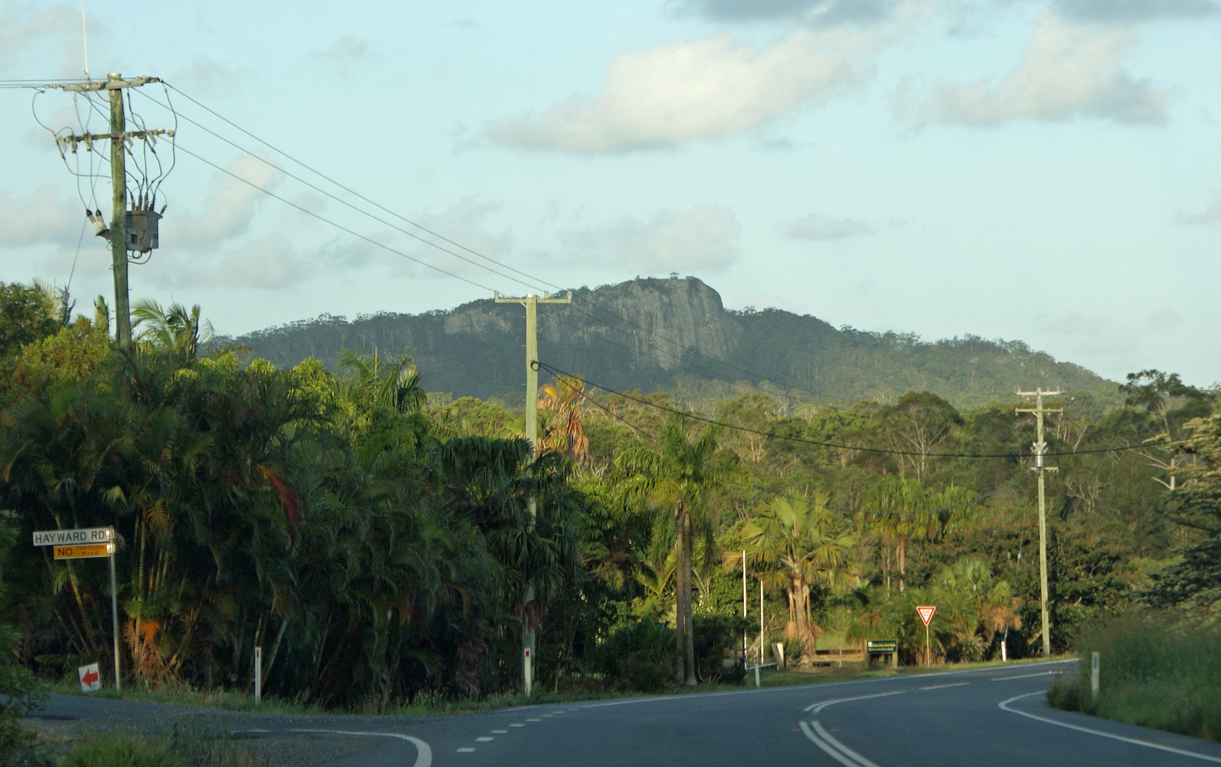 Vue depuis le Mount Tinbeerwah sur l'arrière-pays de la Sunshine Coast