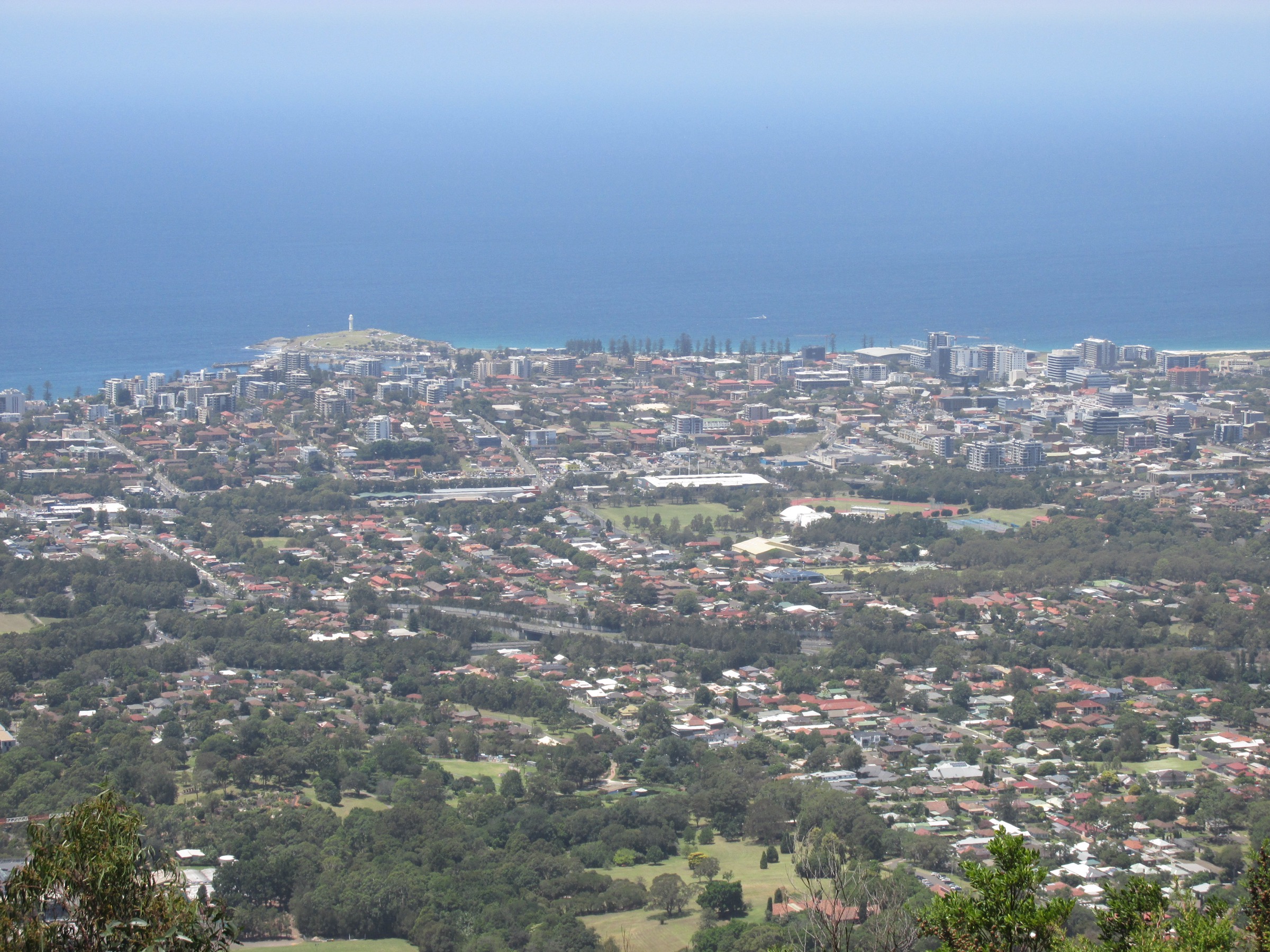 View from Mount Keira over Wollongong central