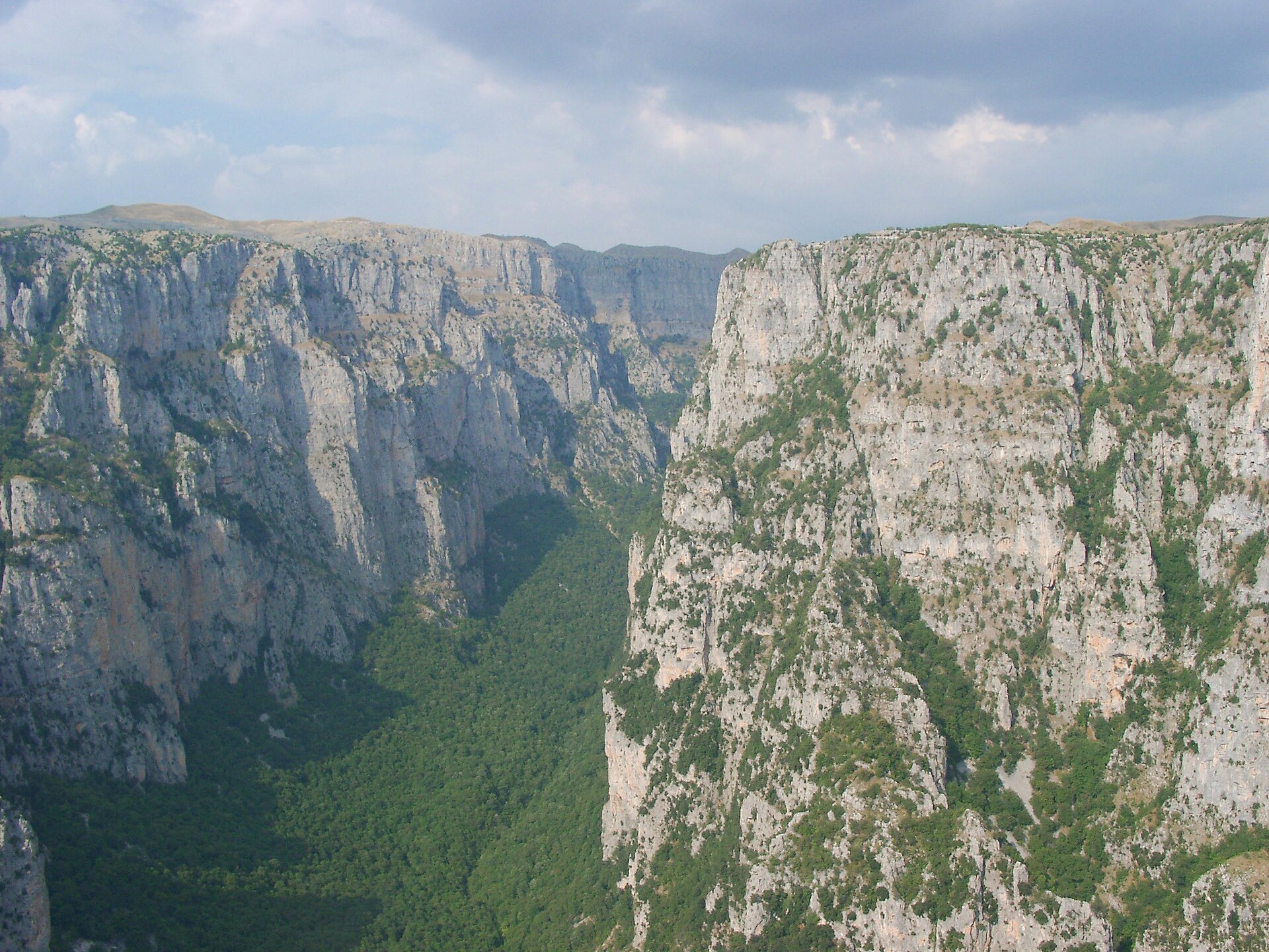 Balkans — Pinde grec, mont Olympe et massifs albanais du Sud