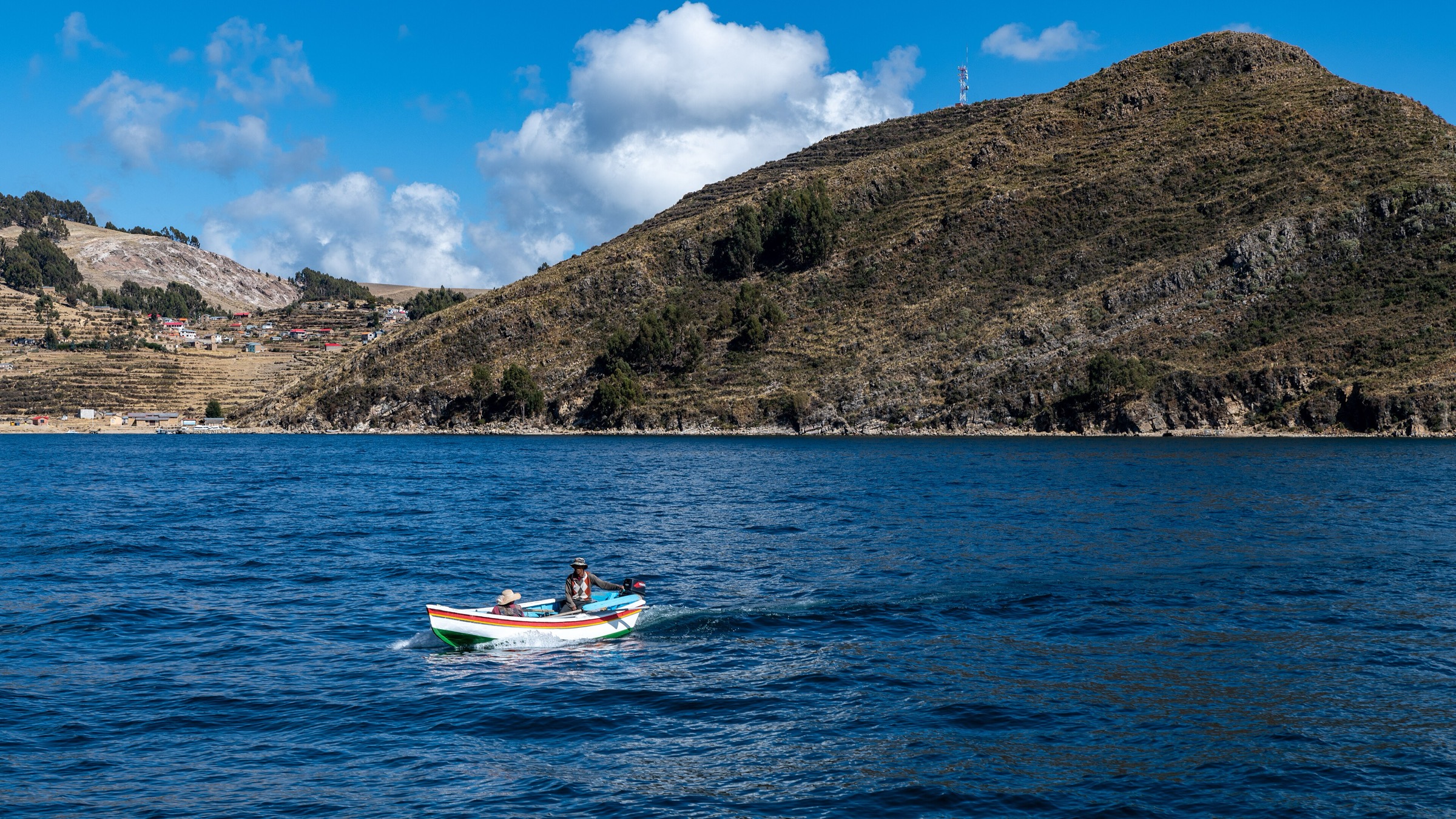 Bolivia — Lake Titicaca Eastern Highlands: Essential Day-Hikes