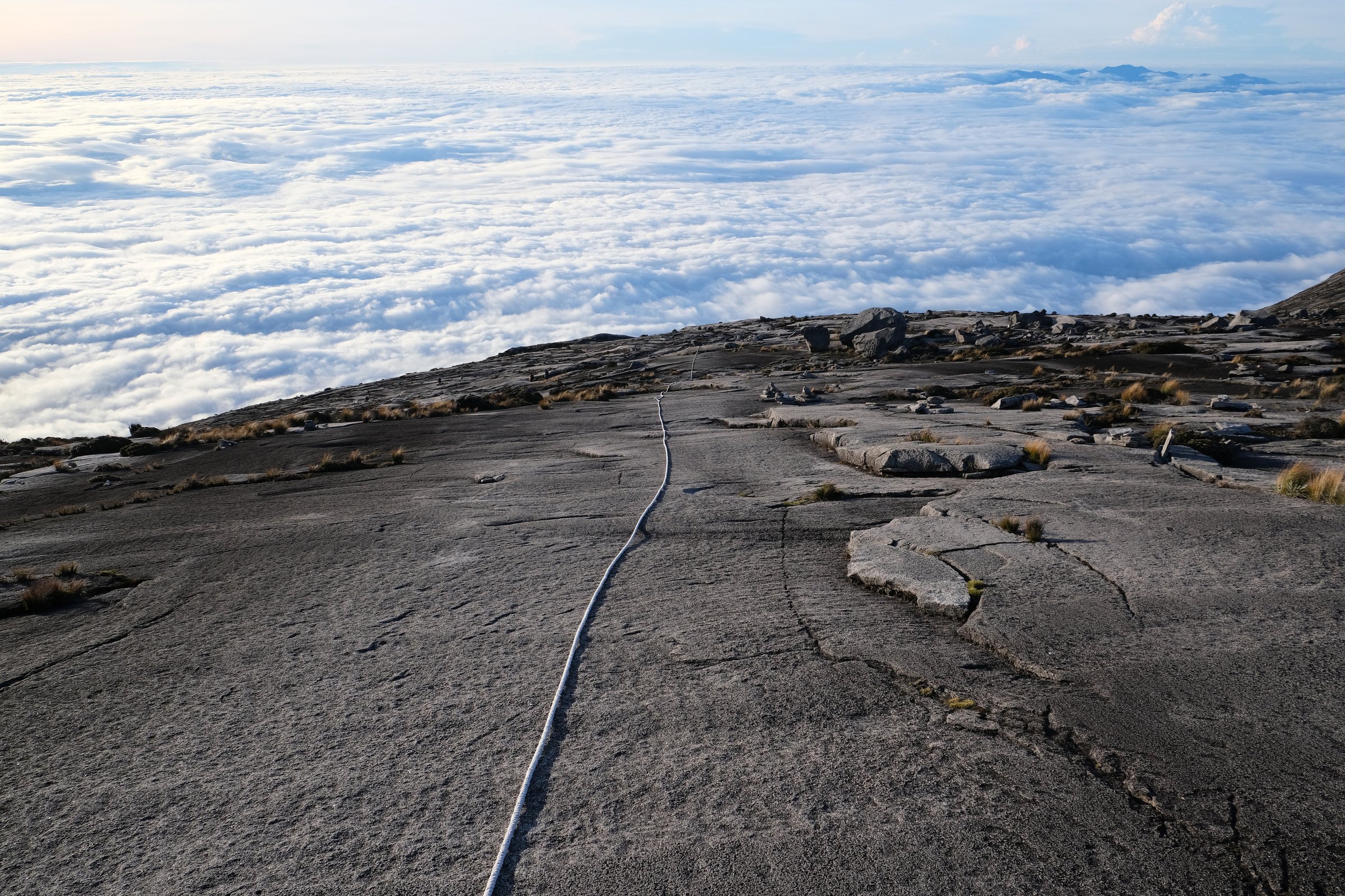 Sentier dans le parc du Kinabalu