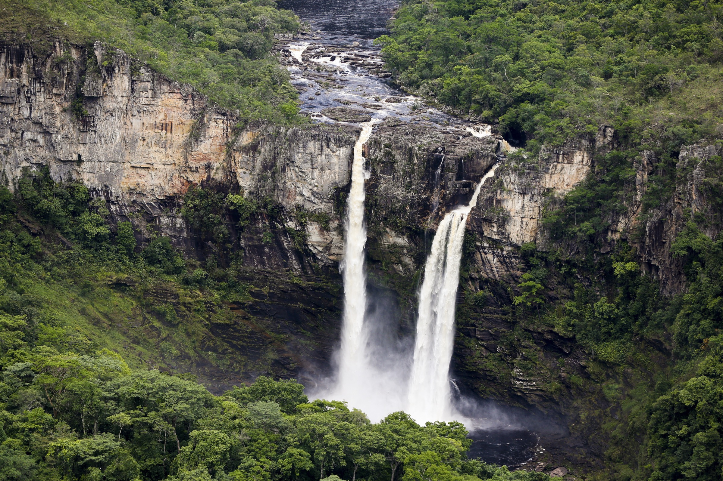 Brazil — Chapada dos Veadeiros: Essential Day-Hikes