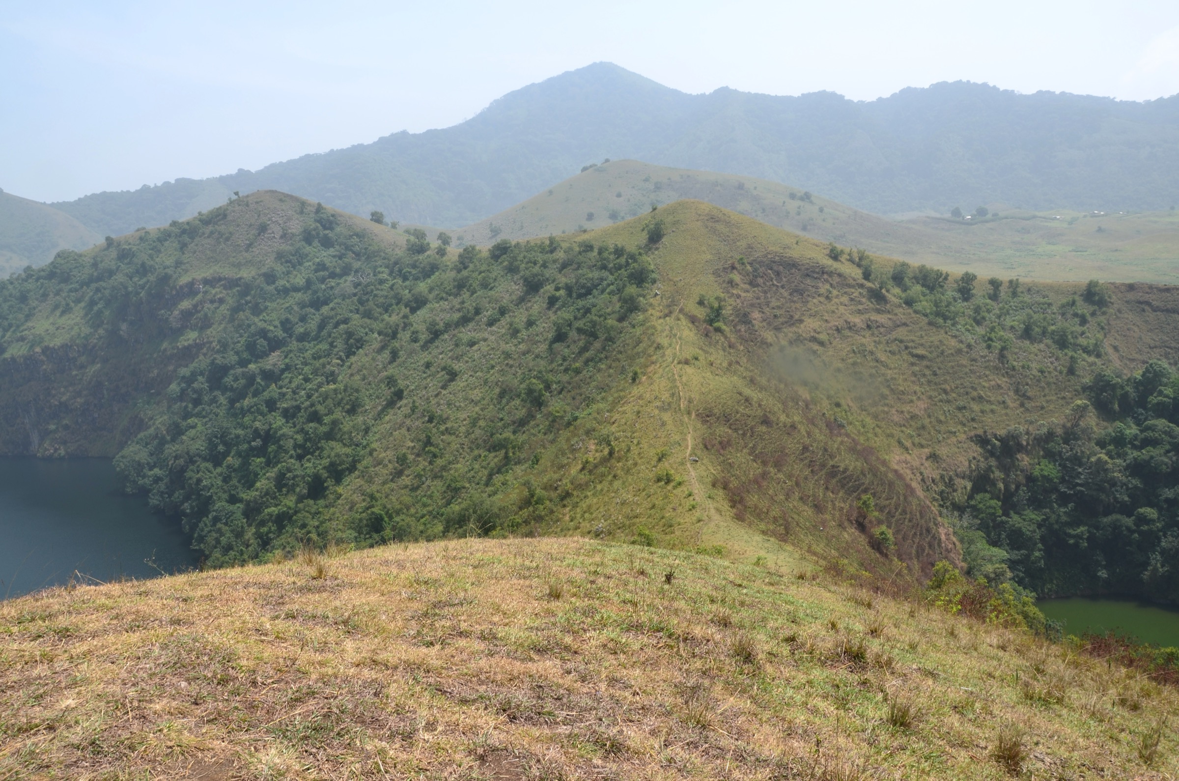 Cameroon — Bakossi Mountains: Essential Day-Hikes