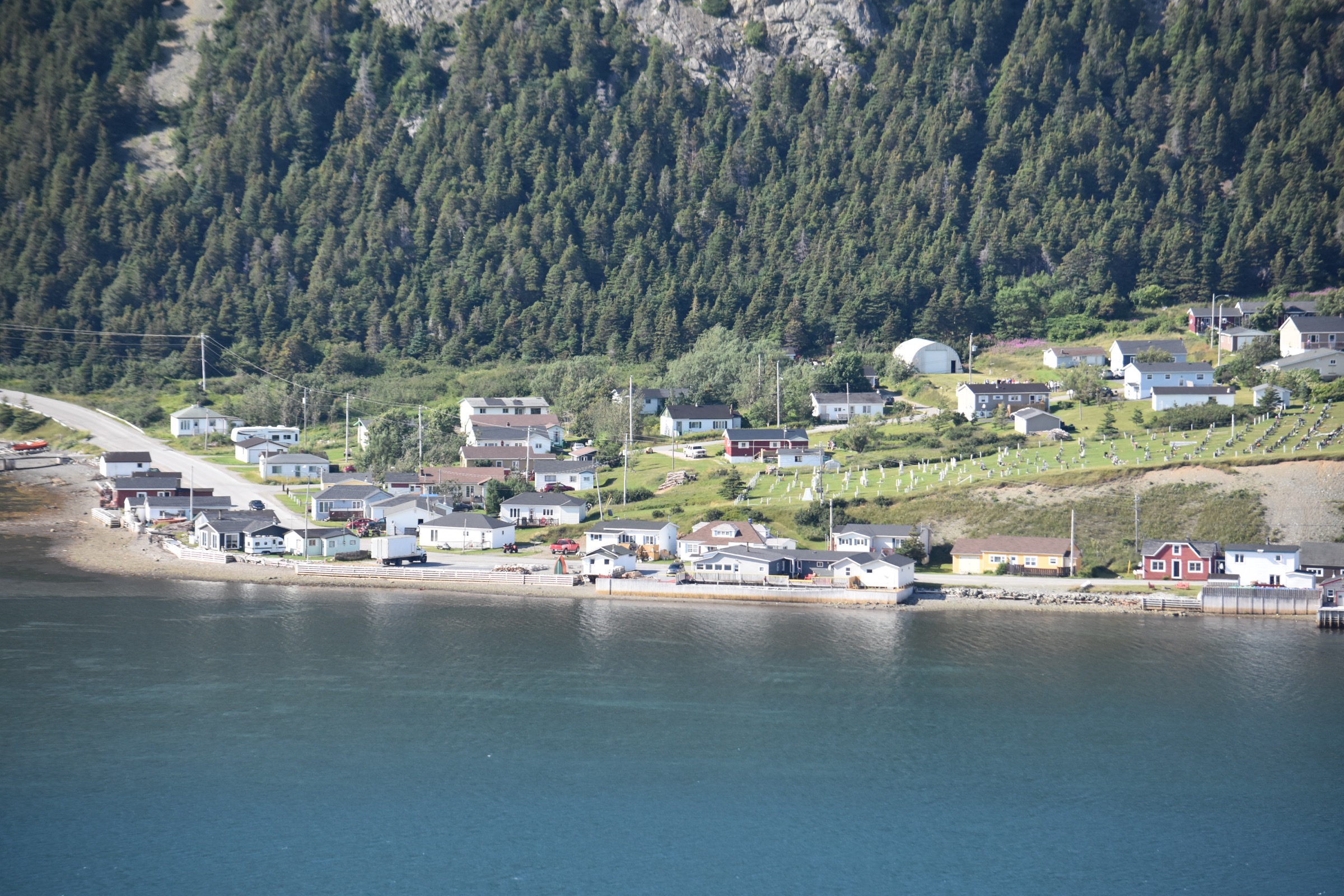 Lark Harbour depuis le James Cook Heritage Trail sur le promontoire de Blow Me Down