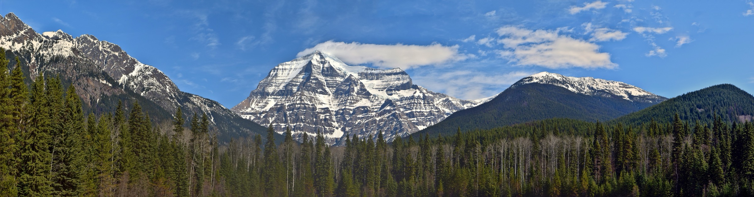 Canada — Canadian Rockies: Mount Robson and the Northern Rockies Essential Day-Hikes