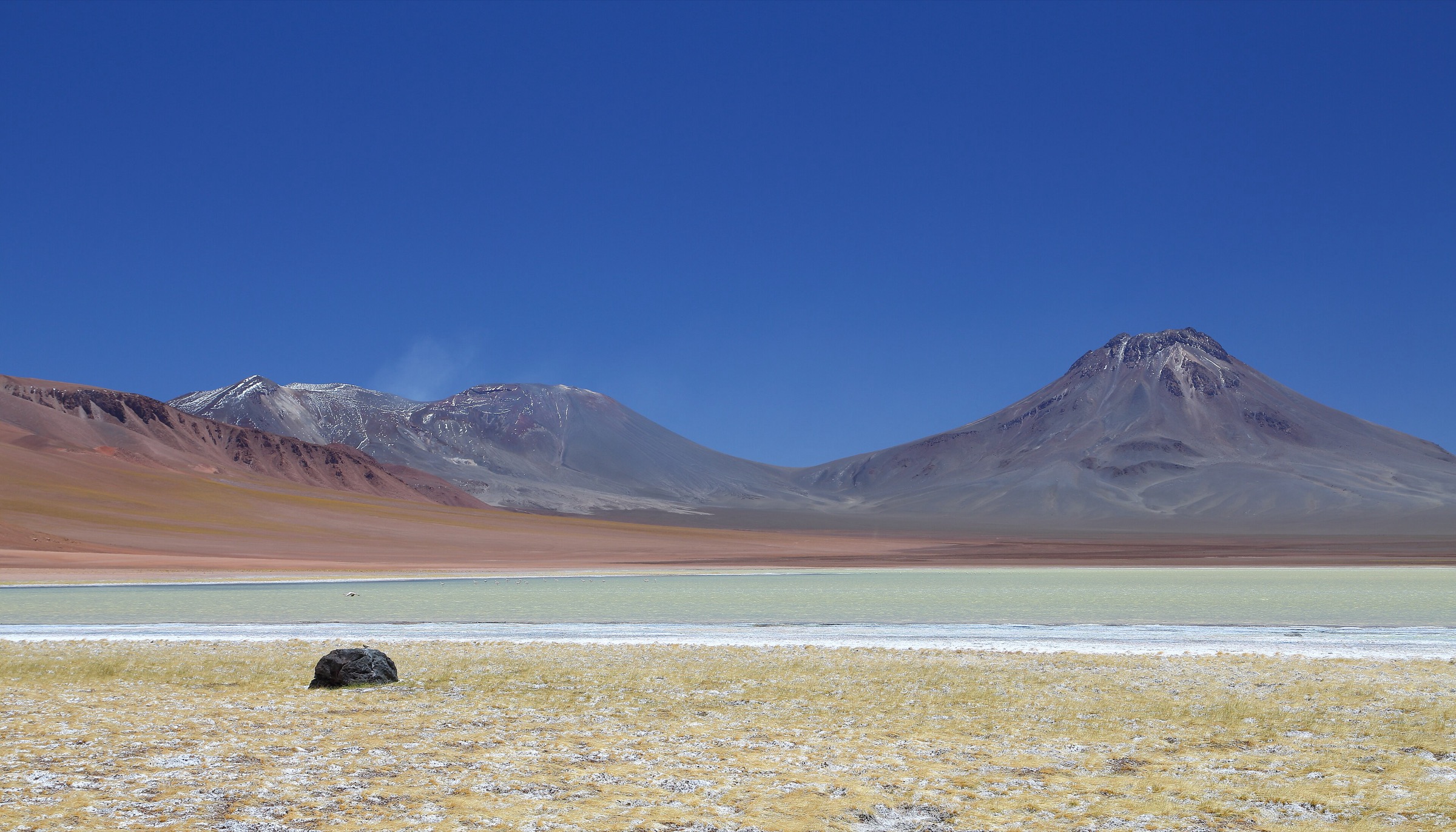 Volcán Láscar (left) and Aguas Calientes (right), Atacama, Chile