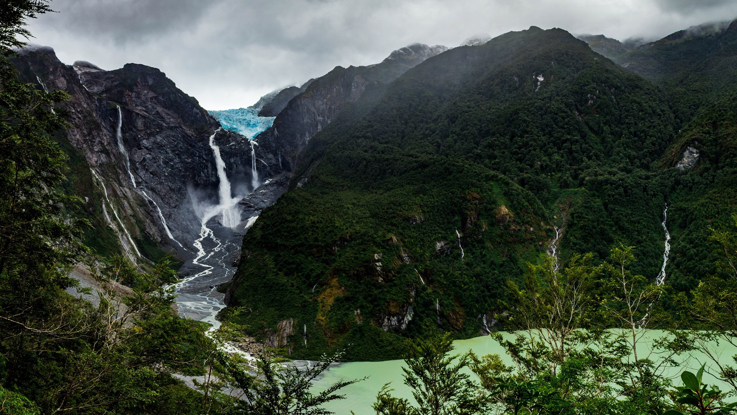Chili — Andes du Sud / Patagonie : Queulat / Puyuhuapi