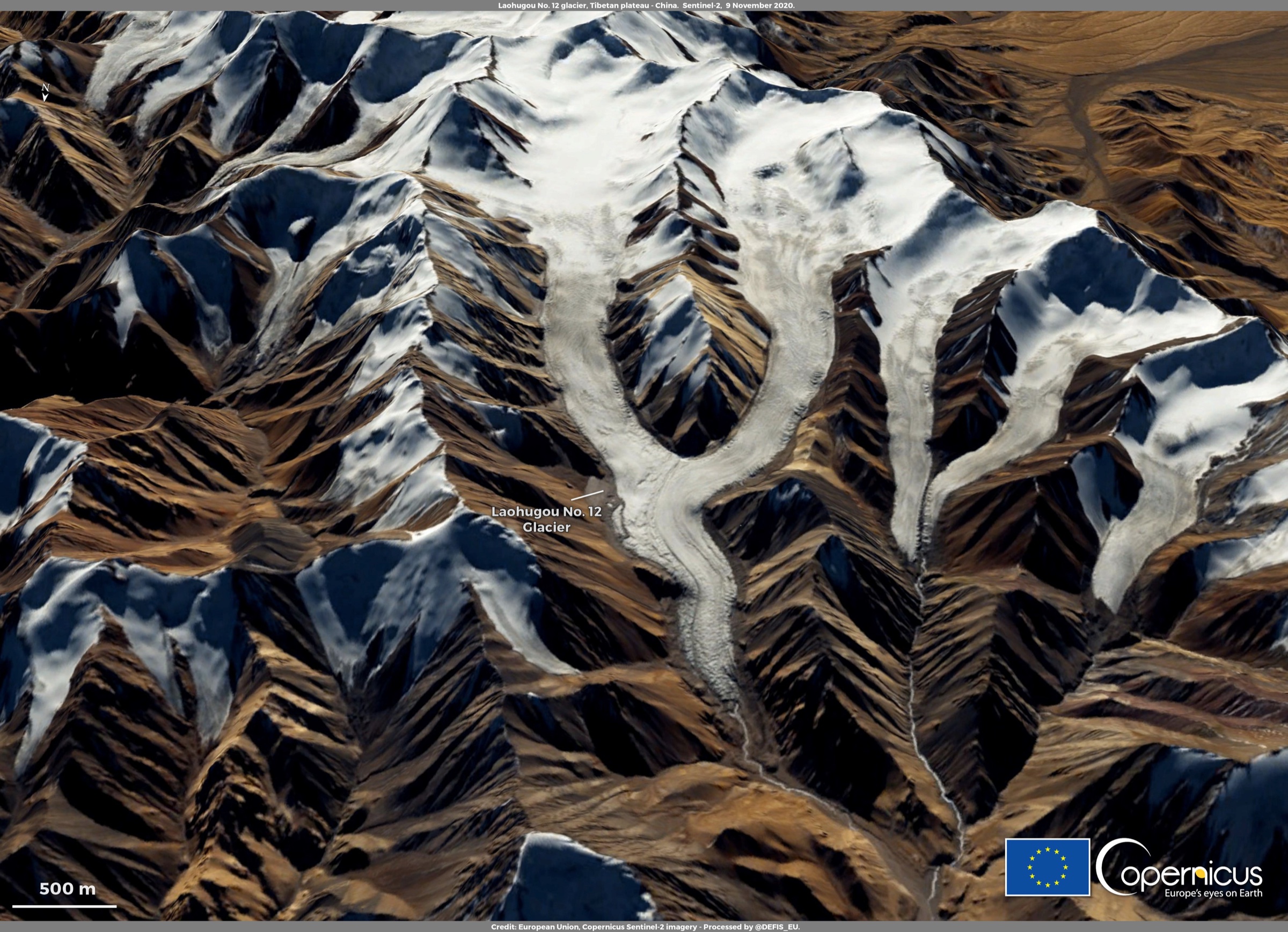Vue satellitaire du glacier Laohugou No. 12 / Touming Mengke dans le Qilian occidental
