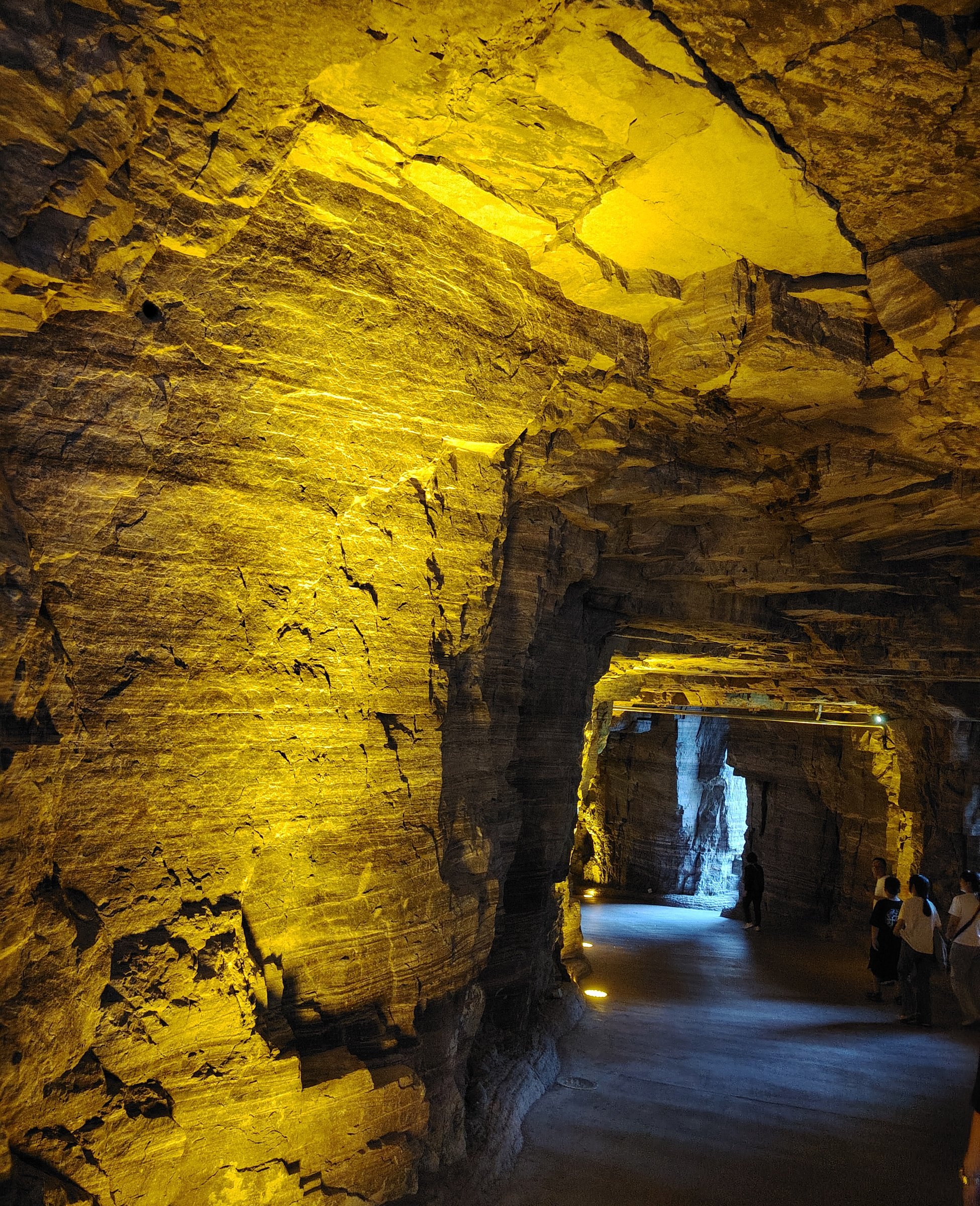 Chine — Monts Taihang : Guoliang-Wanxian, Henan