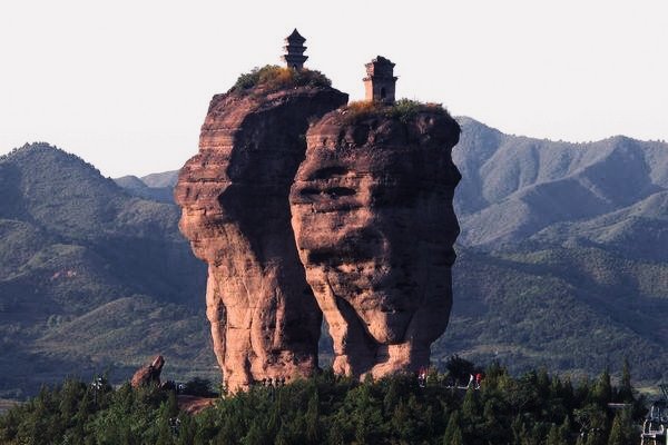 Shuangta Mountain, Chengde
