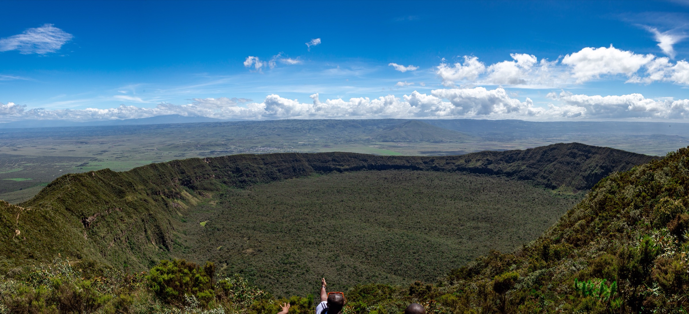 Kenya — Volcans du Rift oriental : Longonot, Suswa, Menengai