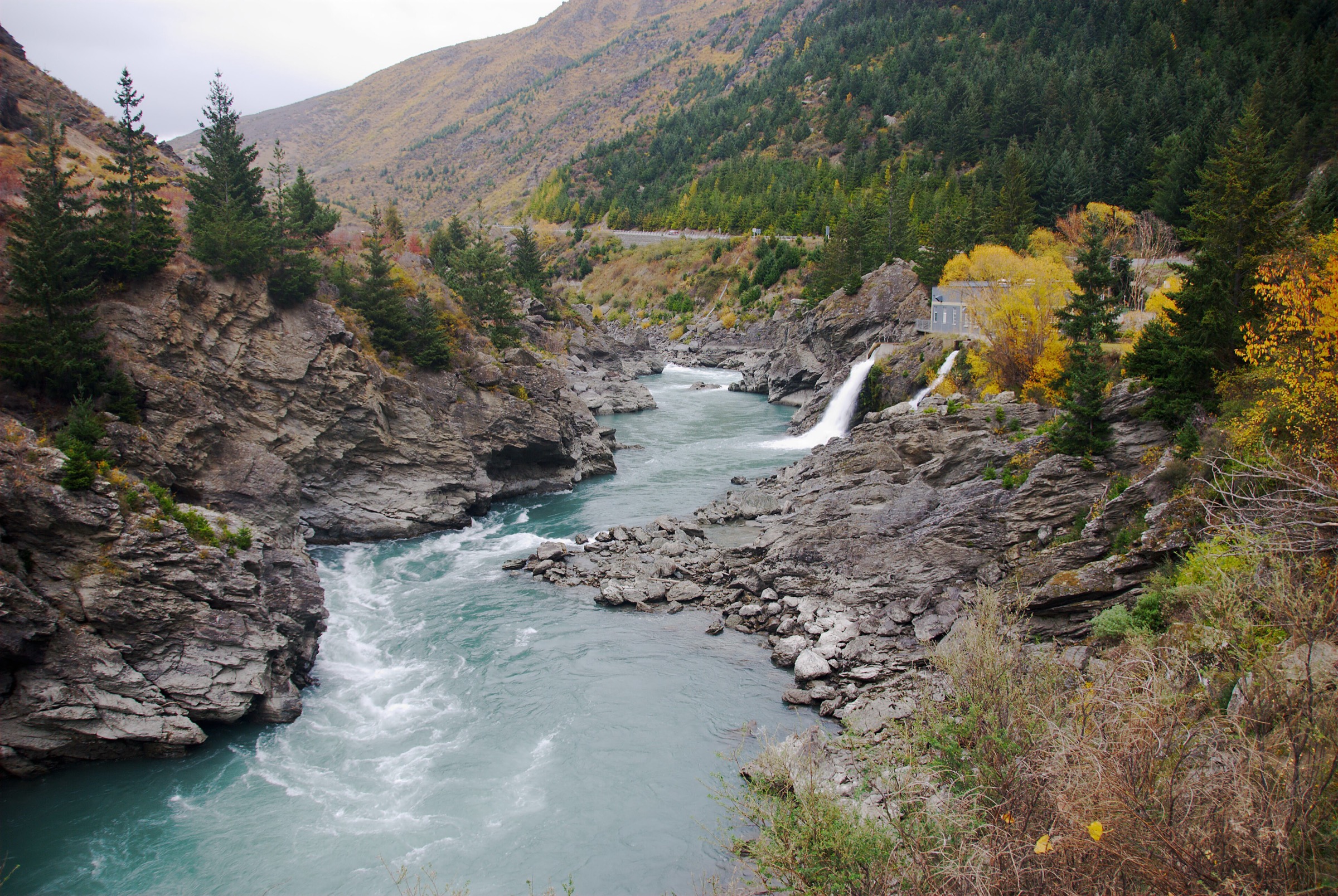 Roaring Meg drainage at the Kawarau River
