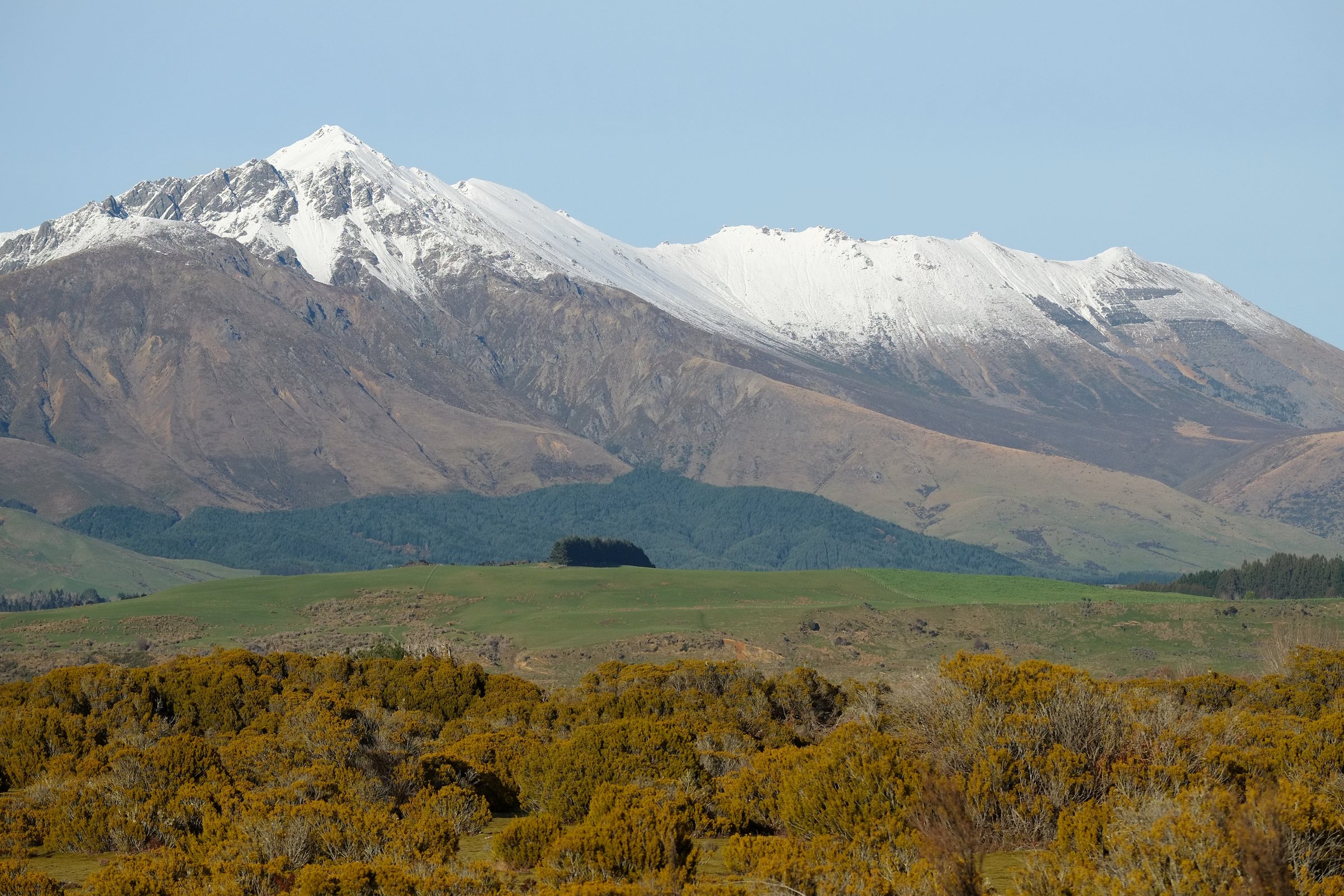 Takitimu high country toward the Wairaki headwaters