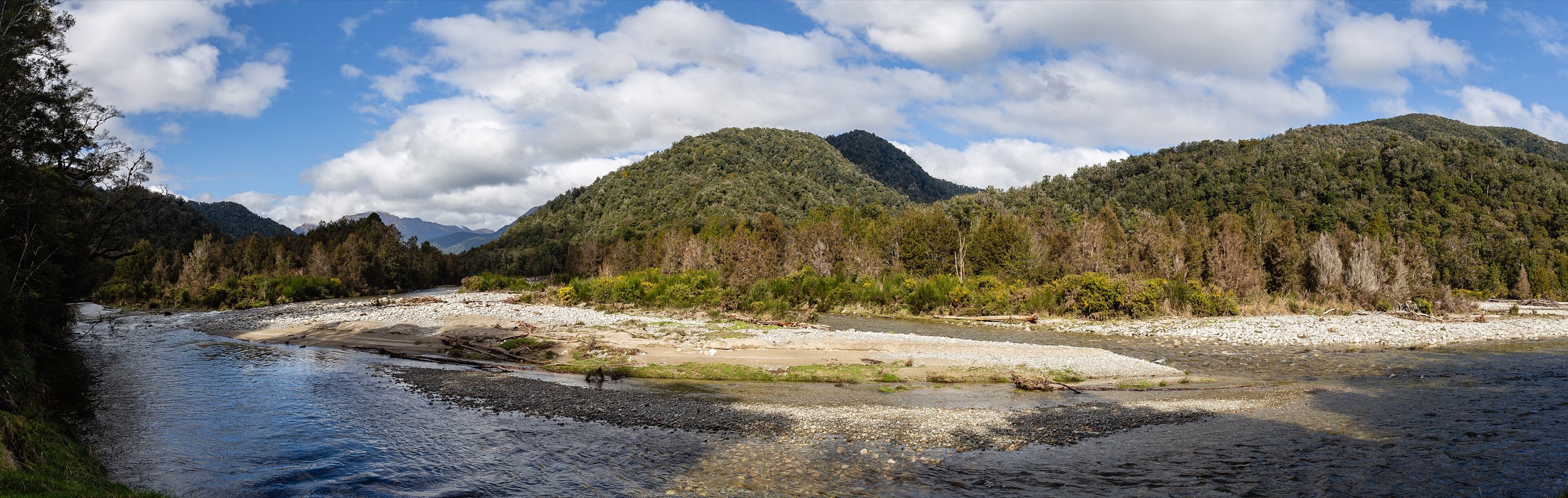New Zealand — Northern Victoria Range: essential day-hikes