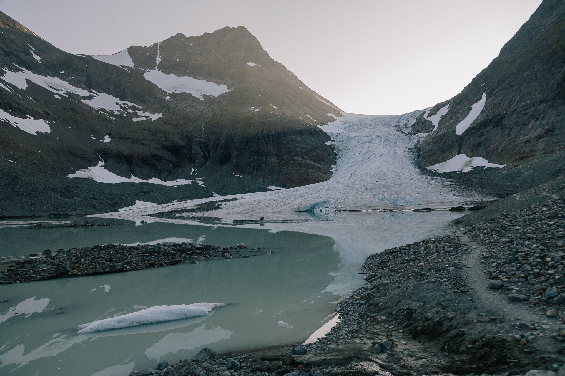 Glacier Steindalsbreen, Lyngen