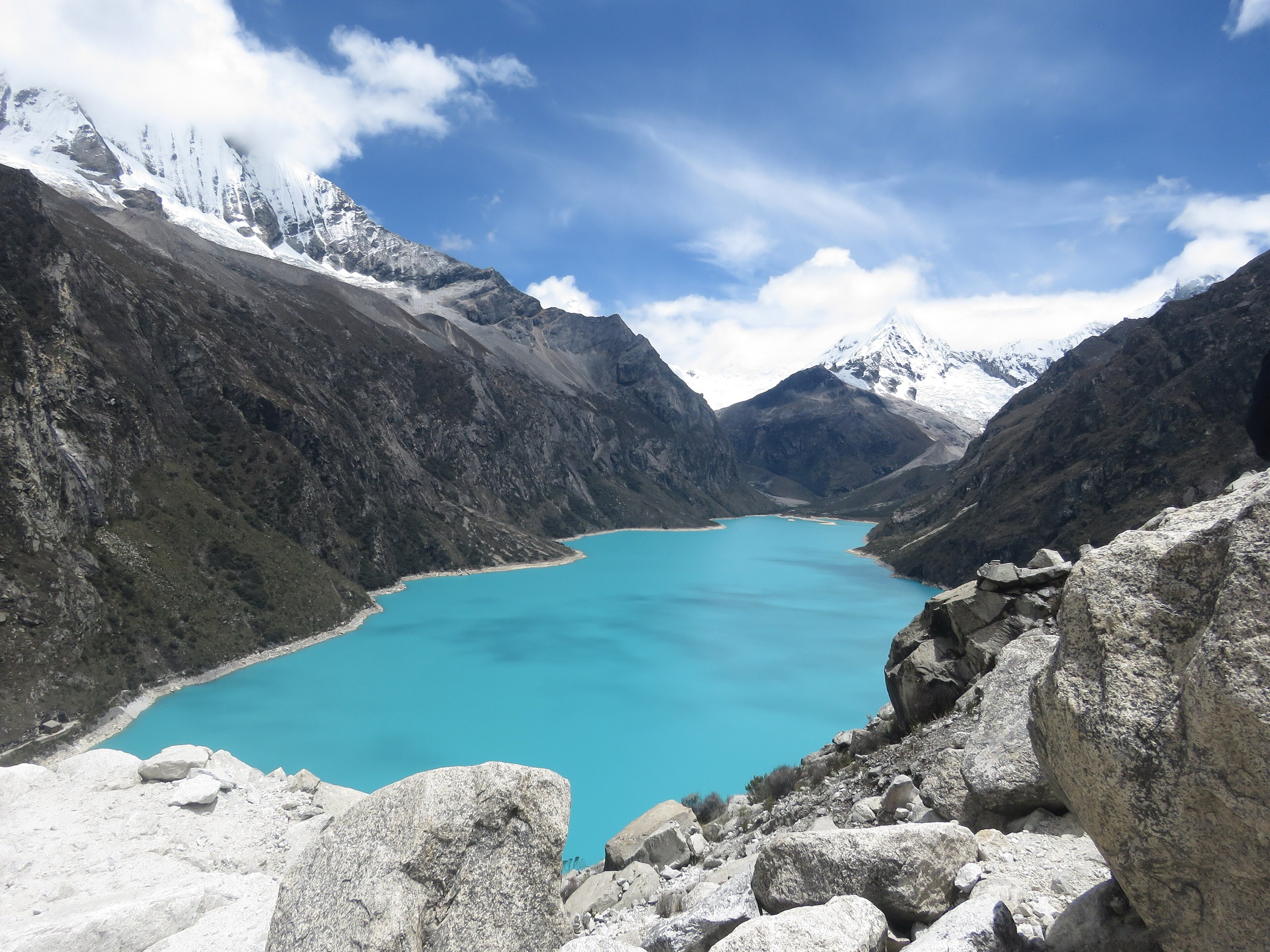 Laguna Parón, the largest lake in Huascarán National Park