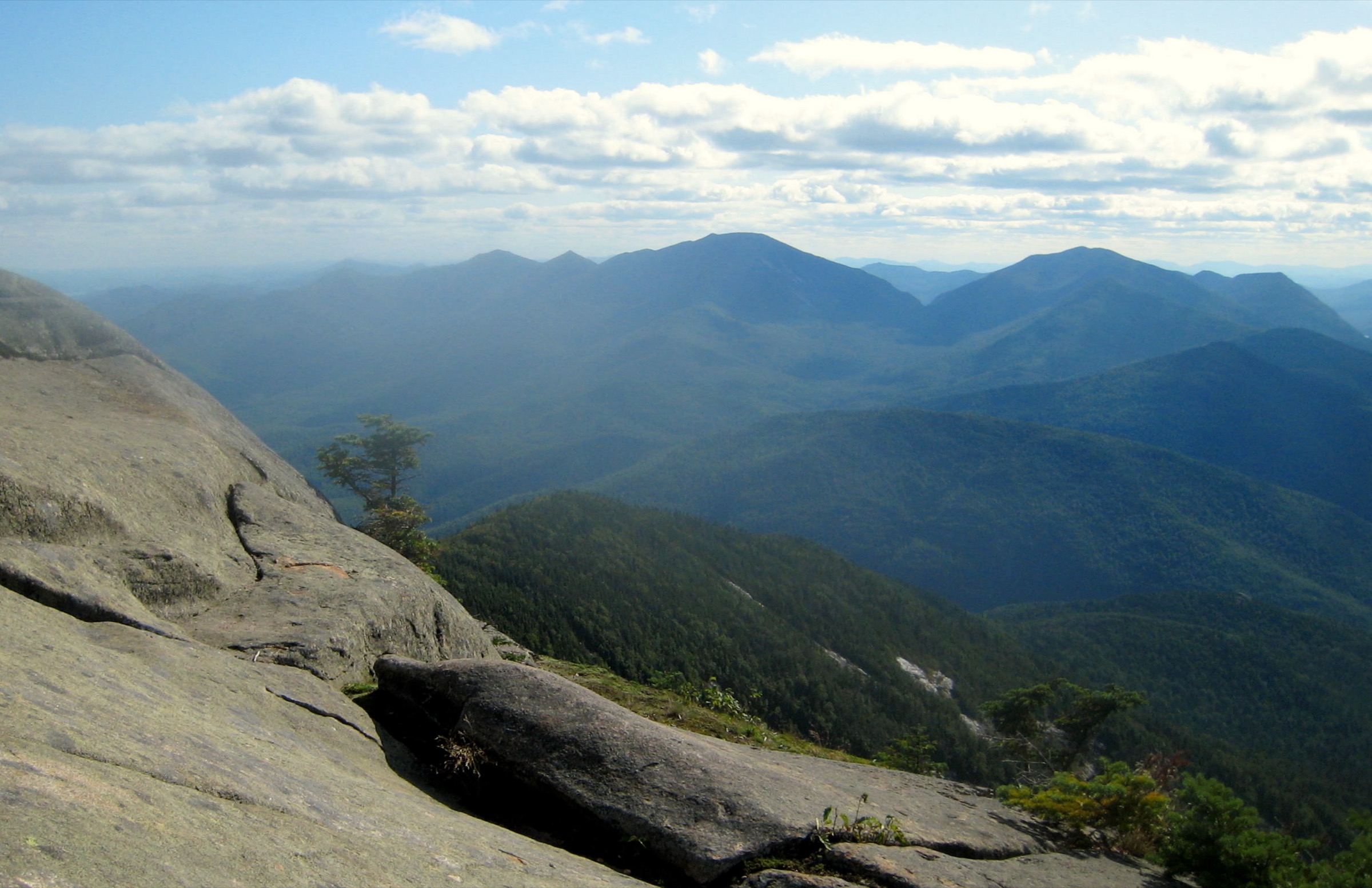 Sommets du sud-est des High Peaks vus depuis Giant Mountain