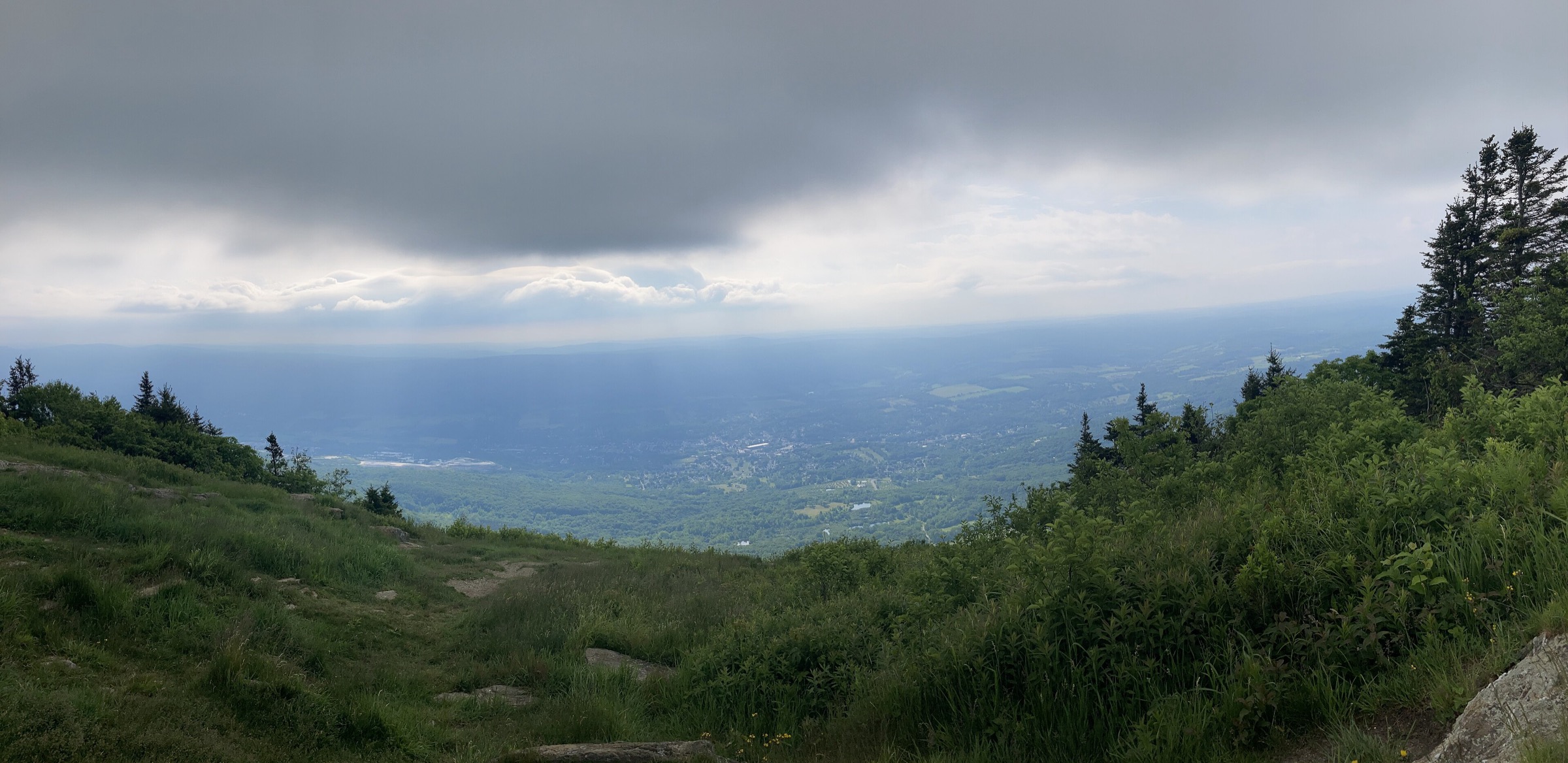 Panorama from the summit of Mount Greylock
