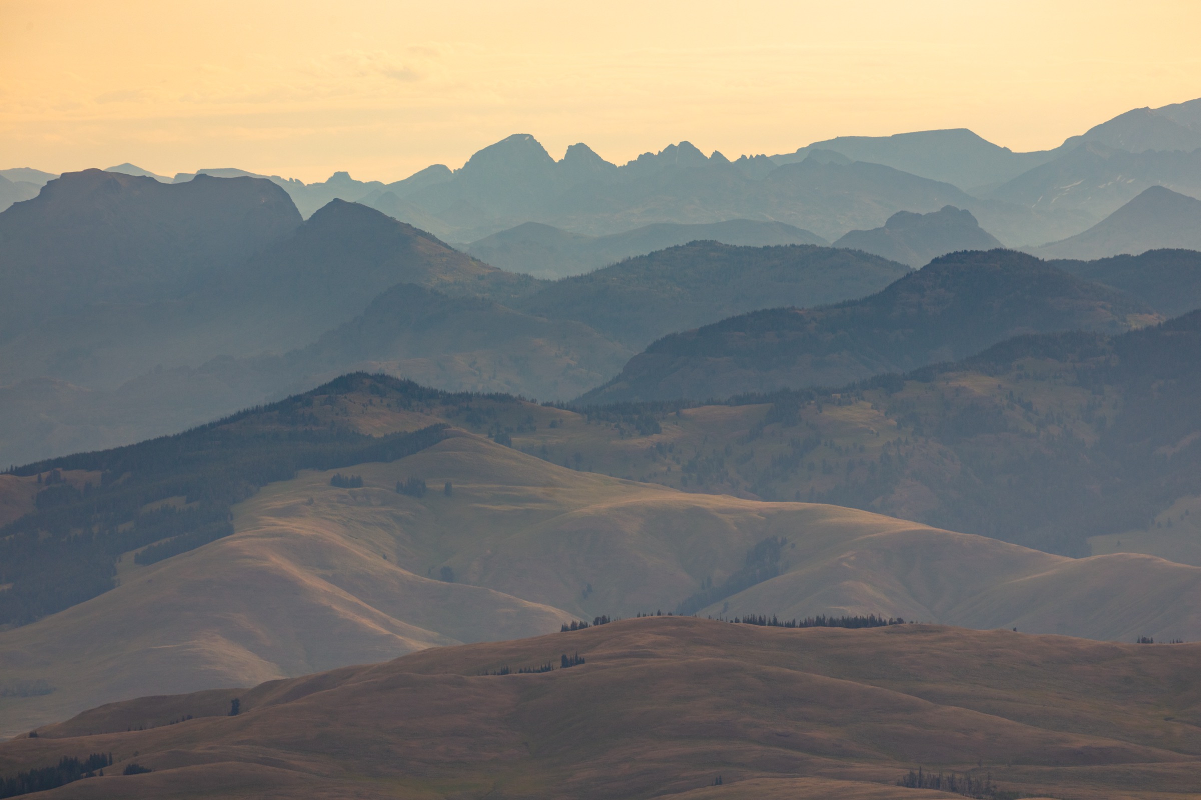 USA — Absaroka Range, Wyoming and Montana: essential day-hikes