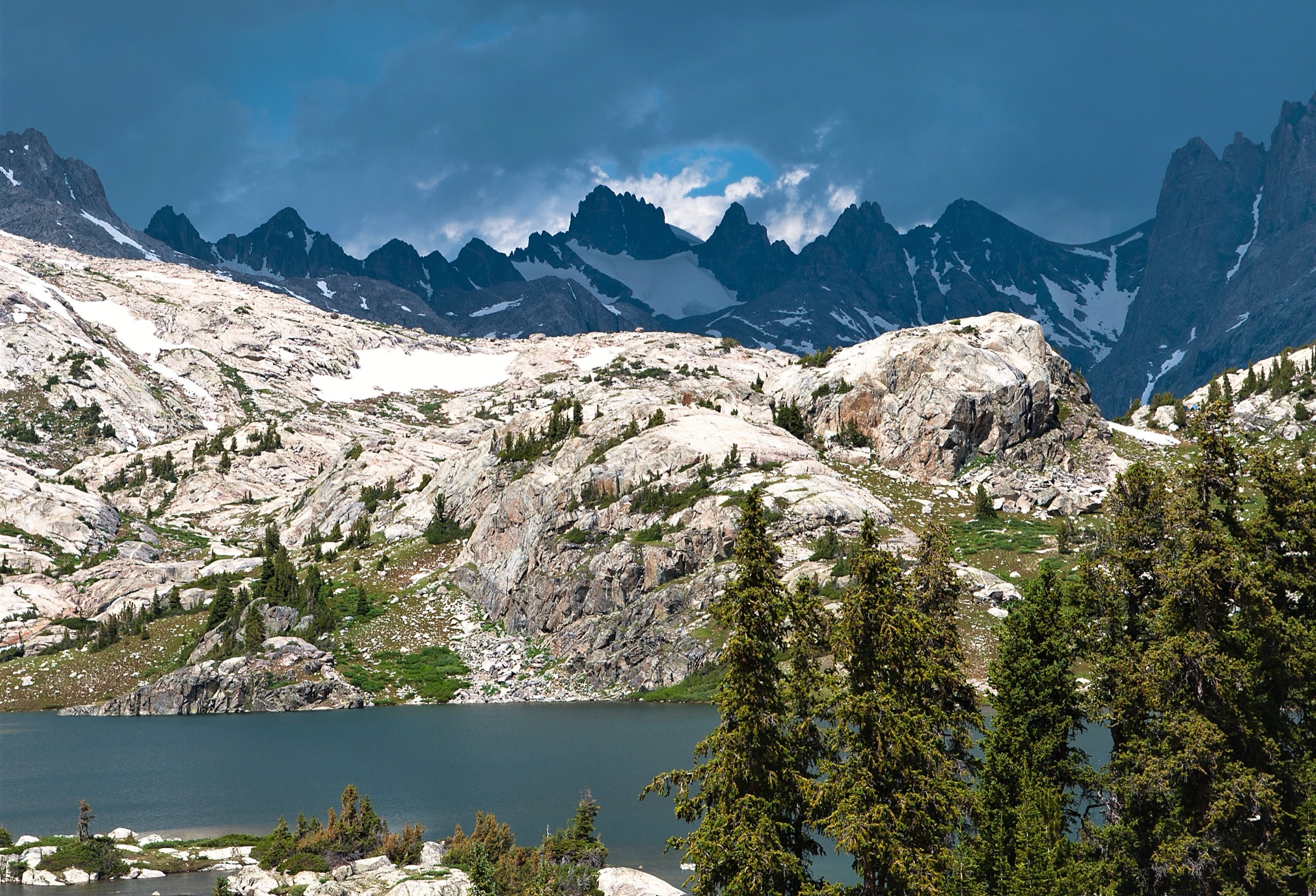 Orage sur Titcomb Basin sous Mount Woodrow Wilson dans la Wind River Range