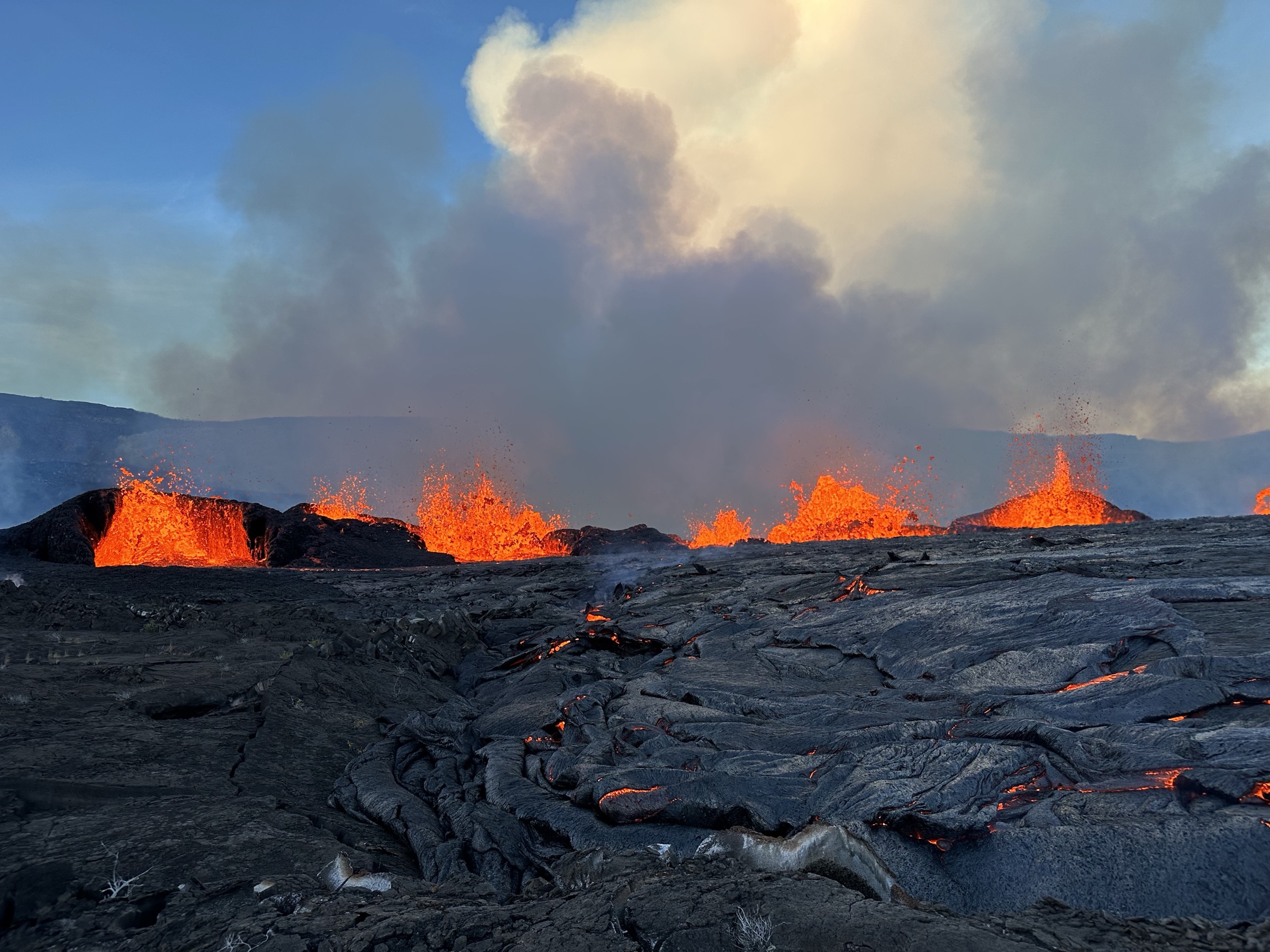 USA — Kīlauea, Hawaiʻi Volcanoes NP: Essential Day Hikes
