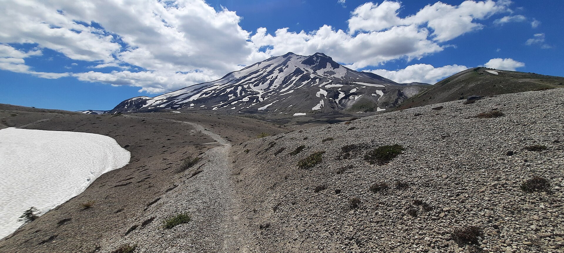Mount St Helens seen across the pumice flats of the Plains of Abraham