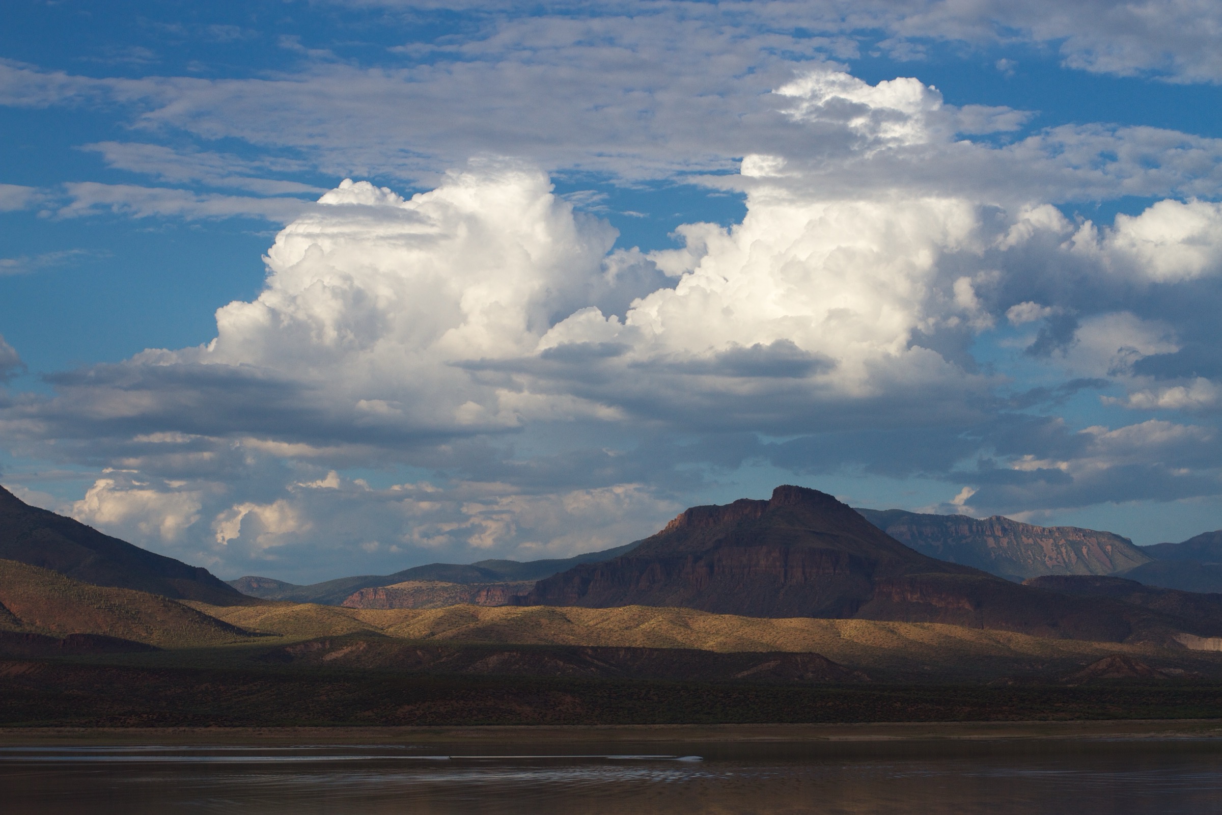 USA — Sierra Ancha, Arizona: essential day-hikes