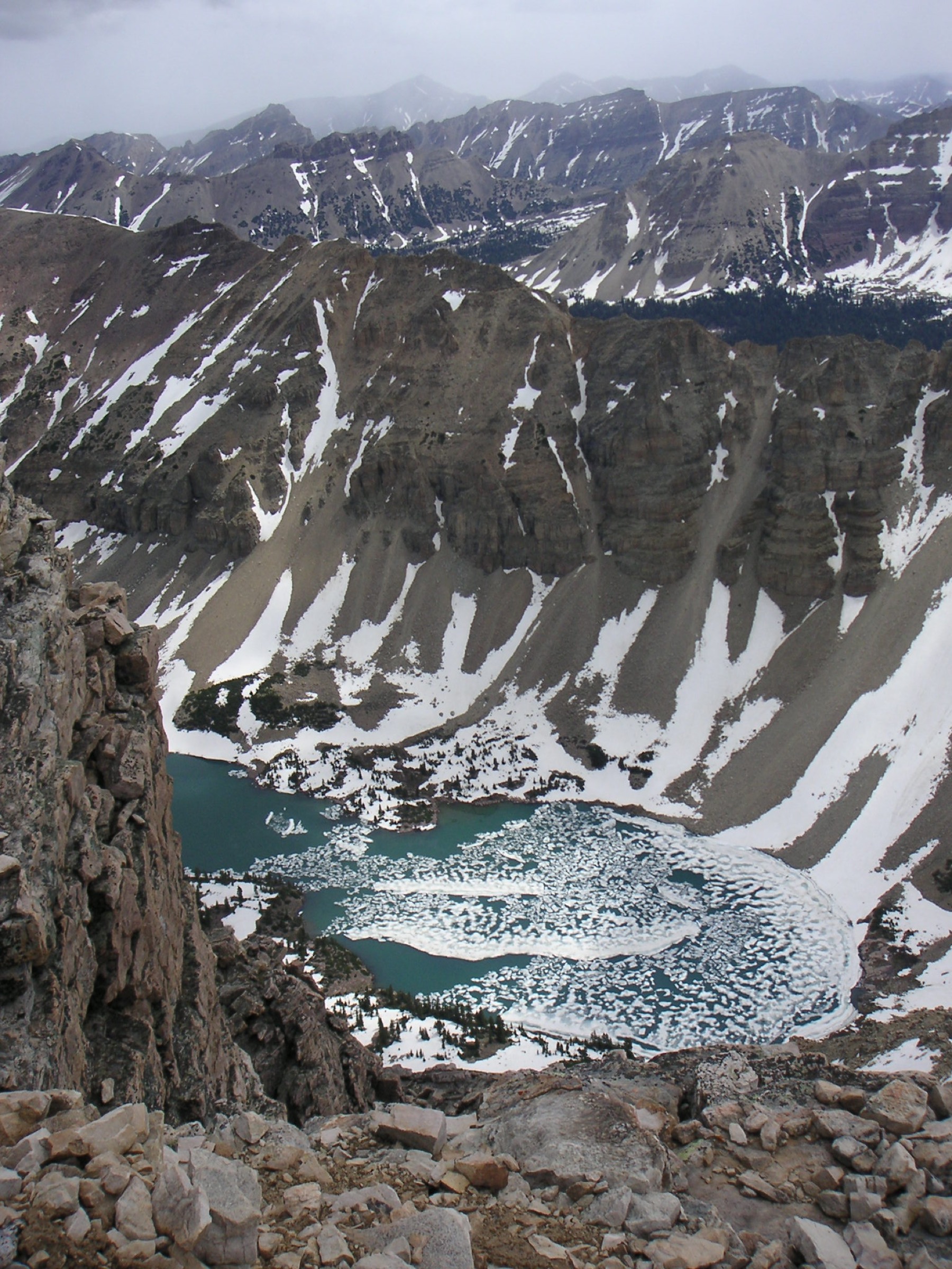 Amethyst Lake viewed from Ostler Peak, an east-side High Uintas cirque