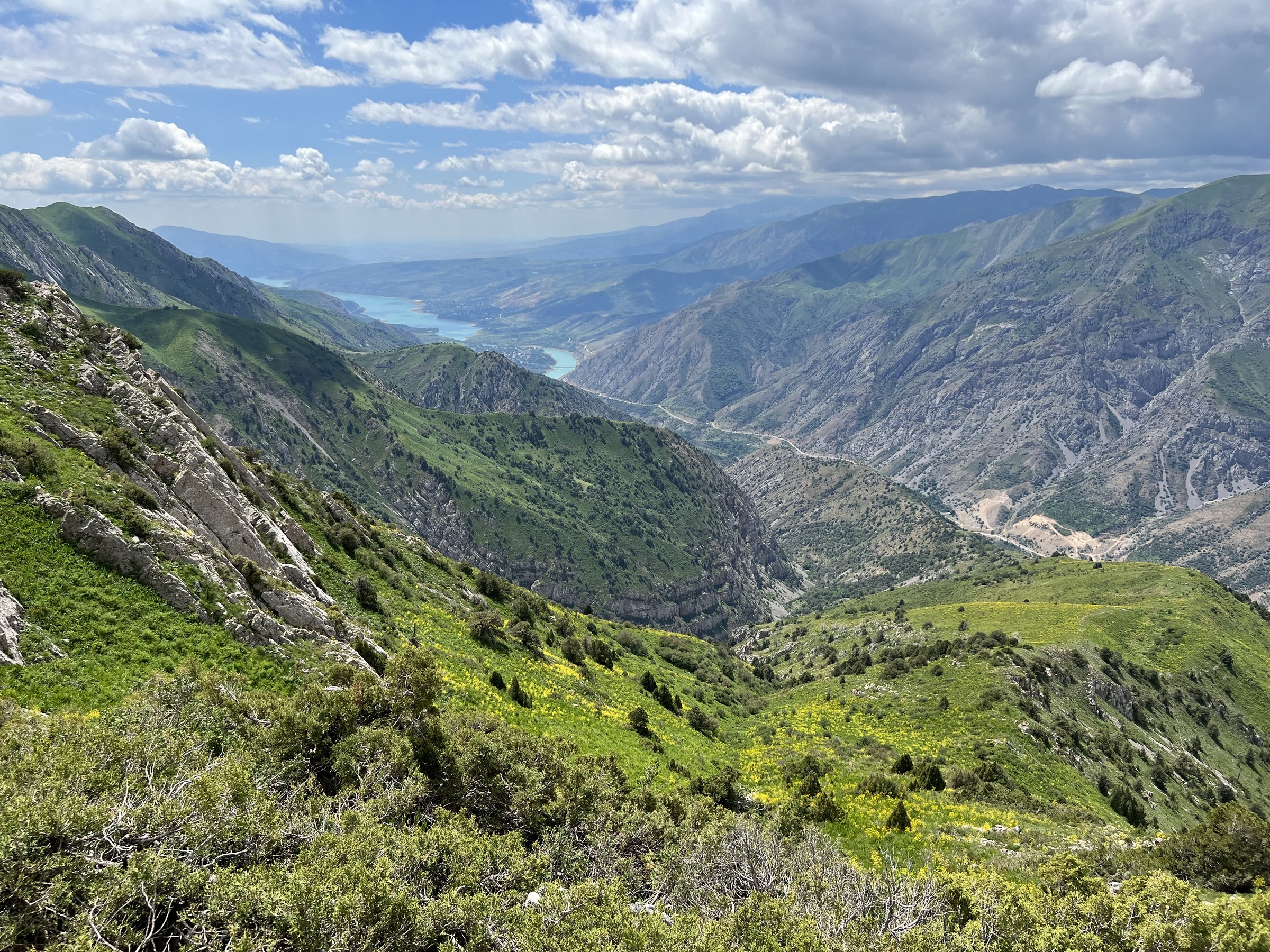 Uzbekistan / Kyrgyzstan / Kazakhstan — Tian Shan: Uzbek / Western Tian Shan